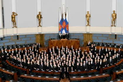 Finland: Parliamentary committee gives green light to controversial bill that would make it easier to fire workers