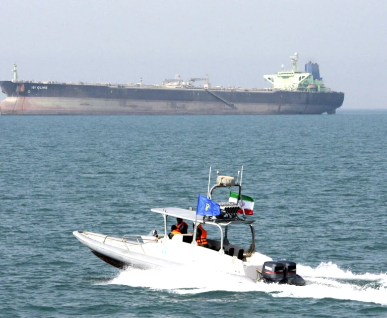 Iran's Revolutionary Guard warns US ships in the Gulf during naval exercises
