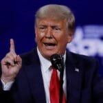 Trump beats the drums of war with Venezuela: "The military option is on the table," and the naval blockade intensifies.