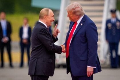 موسكو تهاجم ترامب: سياساته تعيد «قراصنة الكاريبي» إلى الواجهة الدولية