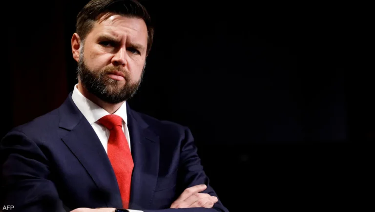 White House ambitions put on hold: How can Vance build influence without angering Trump?