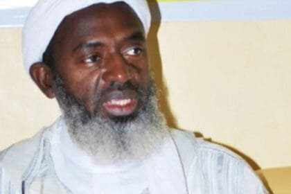 Sheikh Gumi warns of a "sectarian conflict" led by America in Nigeria under the pretext of protecting Christians.
