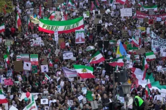 The US State Department calls on Tehran to end the crackdown on protesters as "price protests" spread.