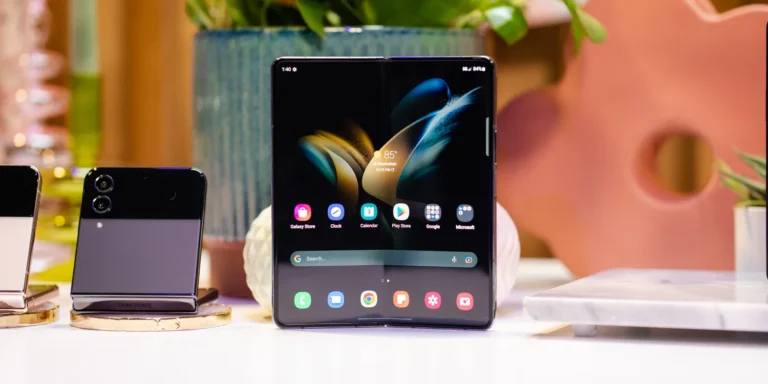 New record: Global shipments of foldable phones jump, with Samsung leading the way.