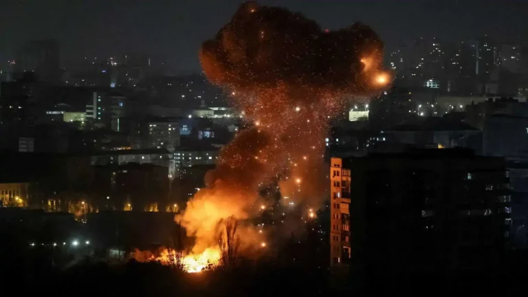 Air alert across Ukraine: Explosions rock Chernihiv and urgent warning issued in Kyiv