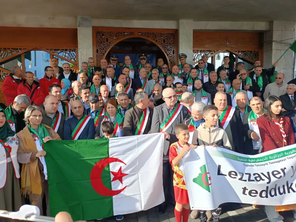 من باريس إلى تيزي وزو.. "مغامرة" استقلال القبائل: مخاطر الانفصال ورفض الشركاء