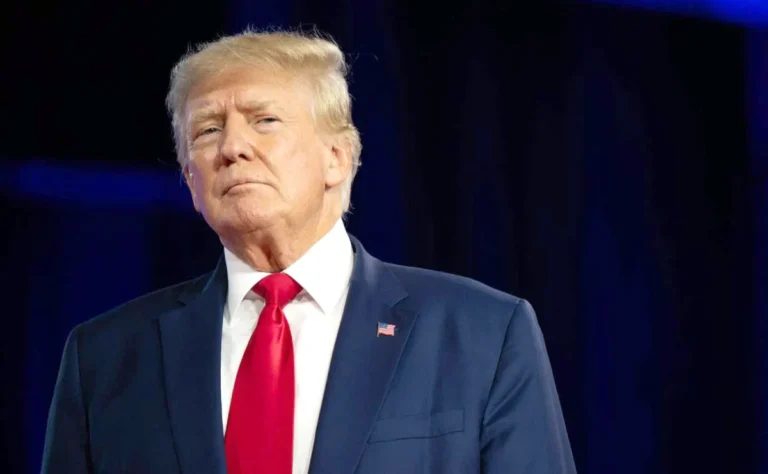 ترامب ينعى جنوده ضحايا حادث هجوم داعش في تدمر السورية