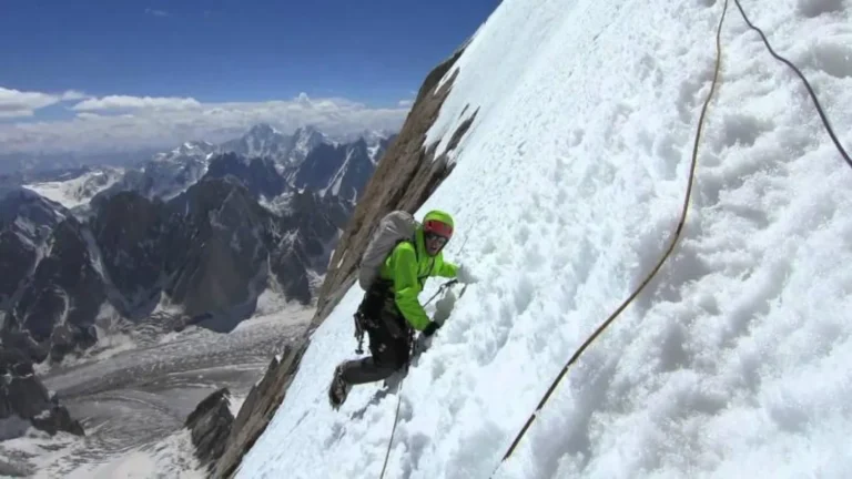 Tragedy in the mountains of Southern California: Strong winds claim the lives of three climbers