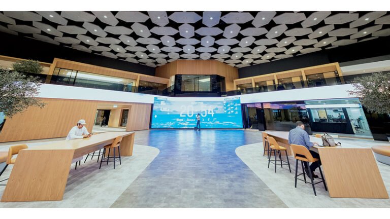 قفز 2.5 %.. "دبي المالي" يربح 31.3 مليار درهم في 3 جلسات