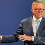 أستراليا تتحرك لتشديد قوانين حيازة الأسلحة بعد الهجوم الدموي في سيدني