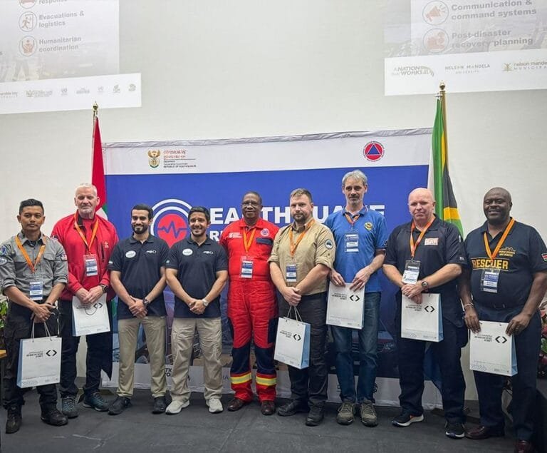 جنوب أفريقيا.. فريق الإمارات للبحث والإنقاذ يختتم مشاركته في تمرين "الاستجابة للزلازل"