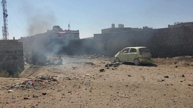 عبوة ناسفة تحصد أرواح مدنيين بينهم طفل في تفجير إرهابي يهز قلب تعز