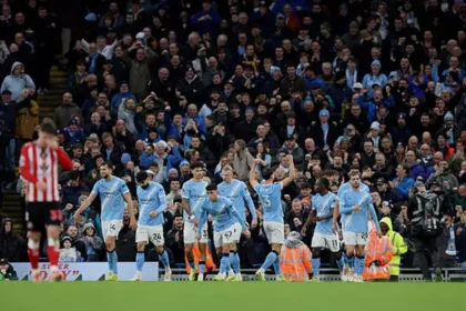 Today's match schedule and broadcast channels: Manchester City vs Crystal Palace, and Real Madrid vs Alaves.