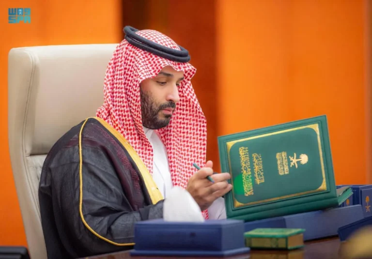 محمدبن سلمان السعودية تعتمد ميزانية 2026 وسط استمرار العجز