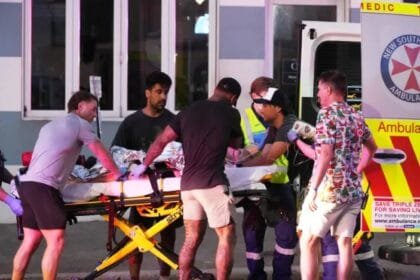 A Muslim stopped the Sydney attack... Australia's Channel Seven reveals the hero's identity