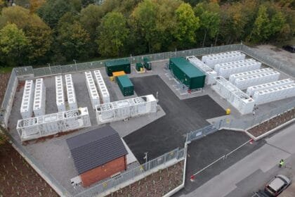 "Masdar" begins operating an energy storage battery system facility in the United Kingdom