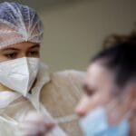 موجة إنفلونزا تضرب أمريكا في الأعياد .. الملايين يتأثرون بالفيروس