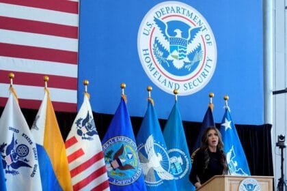 الأمن الداخلي: تراجع العبور غير القانوني للحدود الأمريكية بنسبة 93%