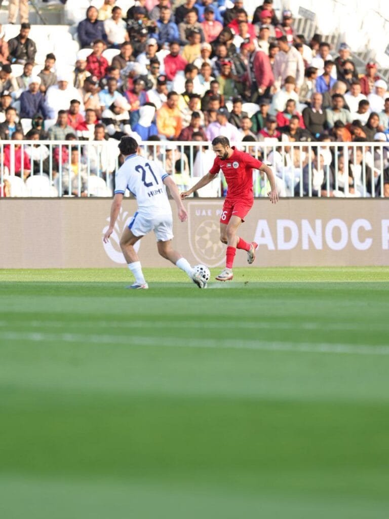 التعادل يحسم مباراة بني ياس والبطائح في الدوري الإماراتي