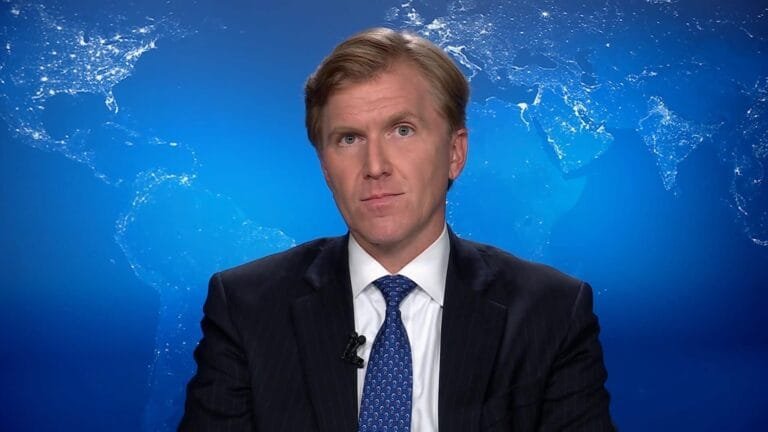 Trump's strategist is in Seoul to discuss arrangements for reducing US forces.