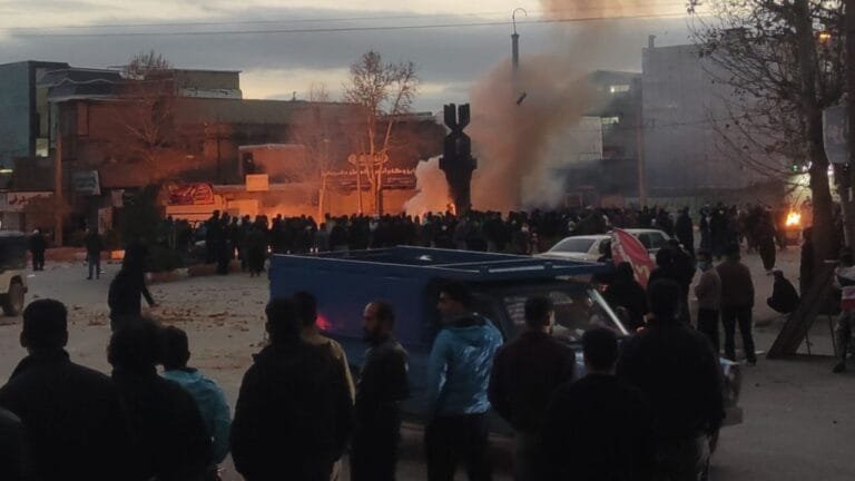 طهران تطالب الأمم المتحدة بالتحرك بعد تهديدات ترامب بالتدخل في الاحتجاجات