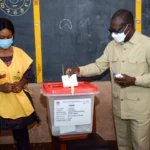Elections in Benin: Closed borders and crowds of voters flock to polling stations amid an atmosphere of anticipation.