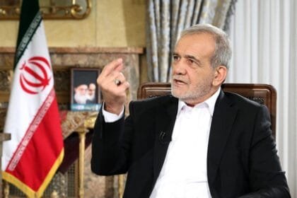 Conflicting accounts surround Pezeshkian's "guarantees" to Trump: Entekhab Agency clarifies the context of the leaked letter.