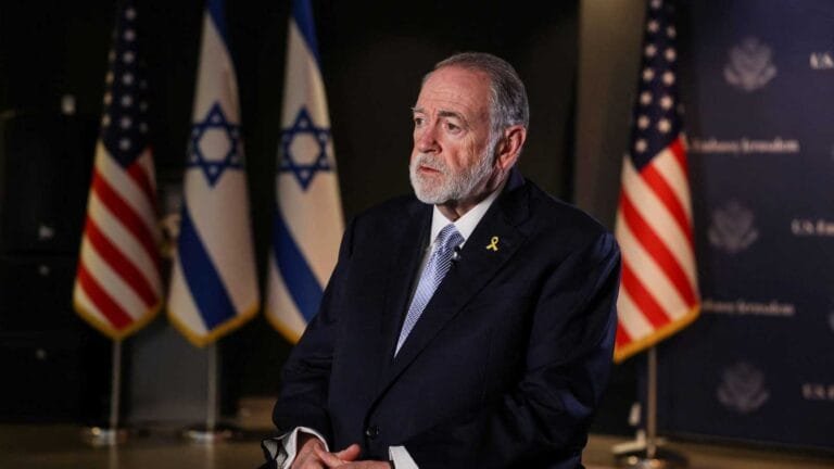 السفير الأمريكي لدى إسرائيل: واشنطن "تراقب" احتجاجات إيران.. وطهران لم تأخذ ترامب على محمل الجد