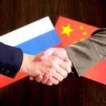 الصين تعلن استعدادها لتعزيز التعاون الدفاعي والتنسيق الإستراتيجي مع روسيا