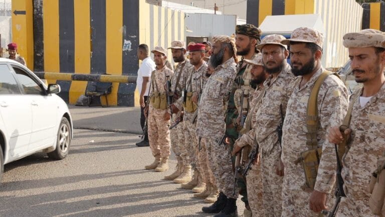 Aden: "Southern Giants" hand over the Diplomatic Quarter and Parade Square to the National Security Forces