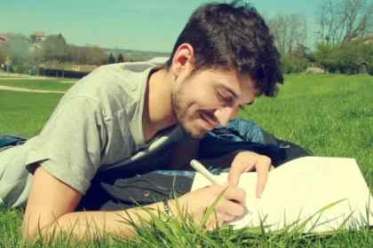 They don't like keyboards or mobile phone screens... distinctive psychological traits among handwriting enthusiasts