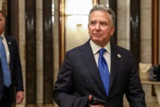 بلومبرج: ويتكوف وكوشنر قد يزوران موسكو للقاء بوتين قريبًا