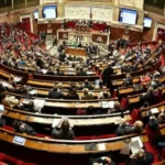 فرنسا تعقد اجتماعًا طارئًا لمجلس الدفاع لمواجهة تطورات إيران وأوضاع غرينلاند