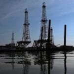 Oil for influence: Washington makes its national interests a condition for allowing Caracas to return to the markets.