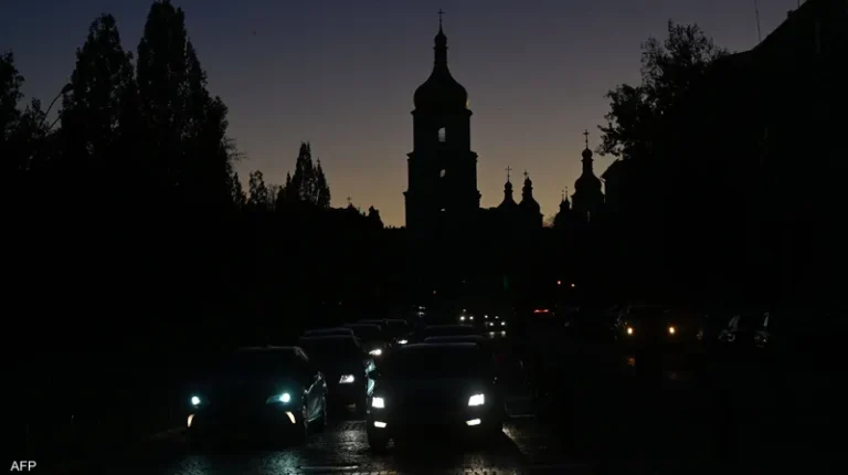 Widespread heating outage paralyzes Kyiv; half of the capital's buildings are without heat amid official calls to evacuate.