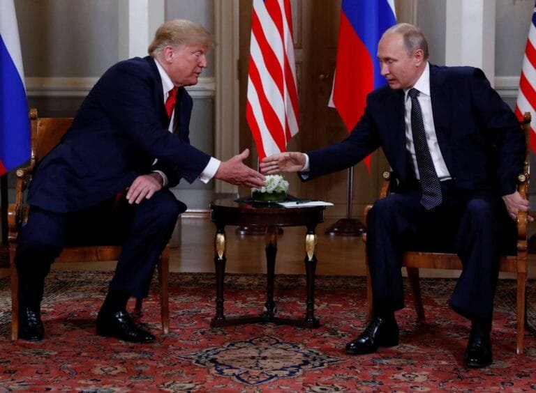 ترامب يعرب عن استيائه من بوتين بشأن أوكرانيا ويؤكد: أريد إنهاء الصراع Trump expresses his displeasure with Putin regarding Ukraine and affirms: I want to end the conflict I inherited from Biden.ورثته عن بايدن