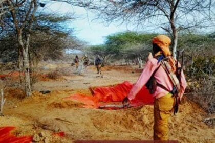 على أعتاب العاصمة.. "حركة الشباب" تنشر صوراً لهجمات استهدفت محيط مقديشو