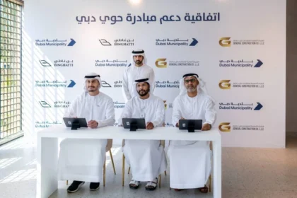 Hamdan bin Mohammed witnesses the signing of a partnership to expand the "Hawi Dubai" initiative in Al Barsha and Muhaisnah