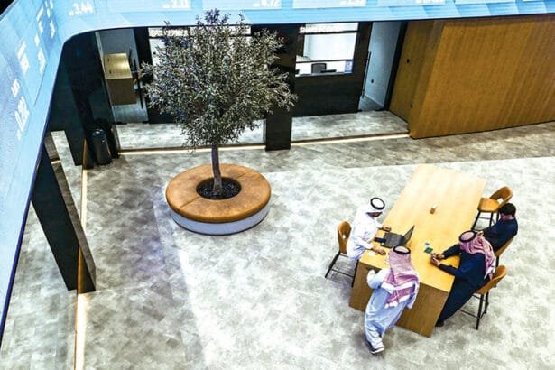 It attracted liquidity exceeding 3.62 billion dirhams. «Dubai Financial» rises 1.83% in a week and gains AED 17.4 billion