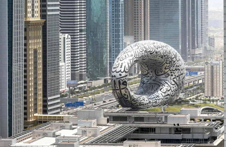 دبي تستضيف أول مؤتمر دولي للفتاق