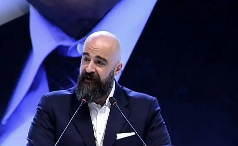 رئيس الاتحاد الوطني الكردستاني يوجه نداءً عاجلاً لواشنطن لحماية أكراد سوريا