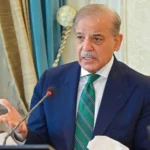 رئيس الوزراء الباكستاني يحمّل طالبان مسؤولية الحصار التجاري بين البلدين