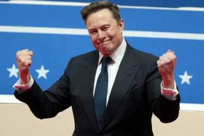 Elon Musk attacks media coverage of Mamdani's case, describing it as "biased".