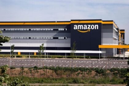 بسبب الاعتماد على الذكاء الاصطناعي.. أمازون تلغي نحو 30 ألف وظيفة خلال ثلاثة أشهر