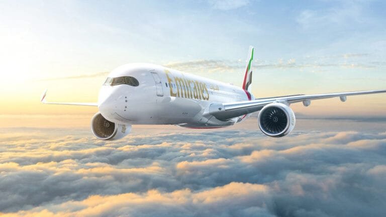 «طيران الإمارات» تعتزم رفع طاقة الدرجة السياحية الممتازة إلى 4 ملايين مقعد