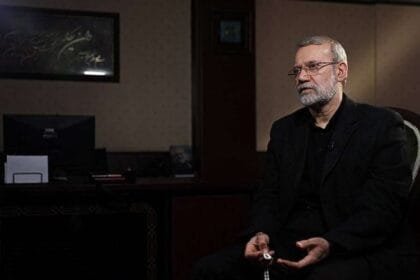 Larijani warns Trump against "spreading chaos" in the region... and Washington vows to intervene to protect Iranian protesters