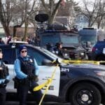 غضب يجتاح الشوارع الأمريكية بعد مقتل امرأة برصاص ضابط شرطة في مينيسوتا