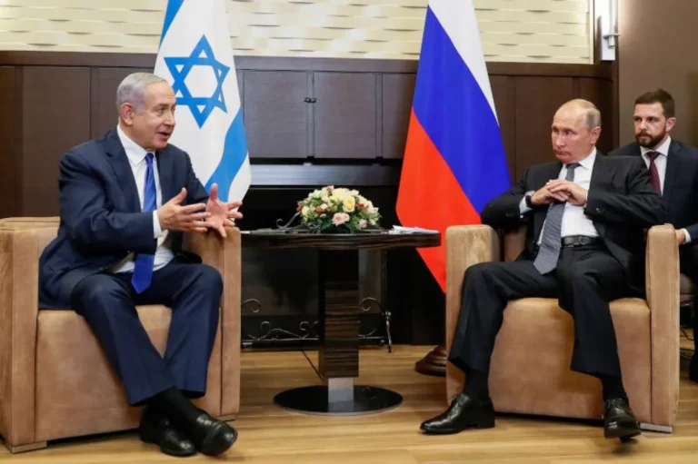 Putin and Netanyahu discuss the situation in the Middle East, with the Iranian issue at the top of the agenda.