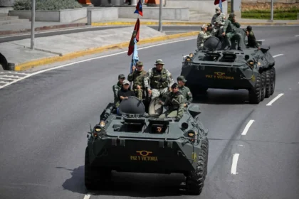 Venezuela raises the readiness level of its forces and carries out a comprehensive military deployment.