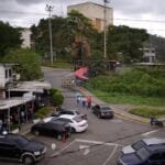 فنزويلا تفرج عن 139 سجيناً سياسياً.. ترامب يرحب والمعارضة تترقب أمام سجن "إل هيليكويد"